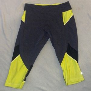athletic capris